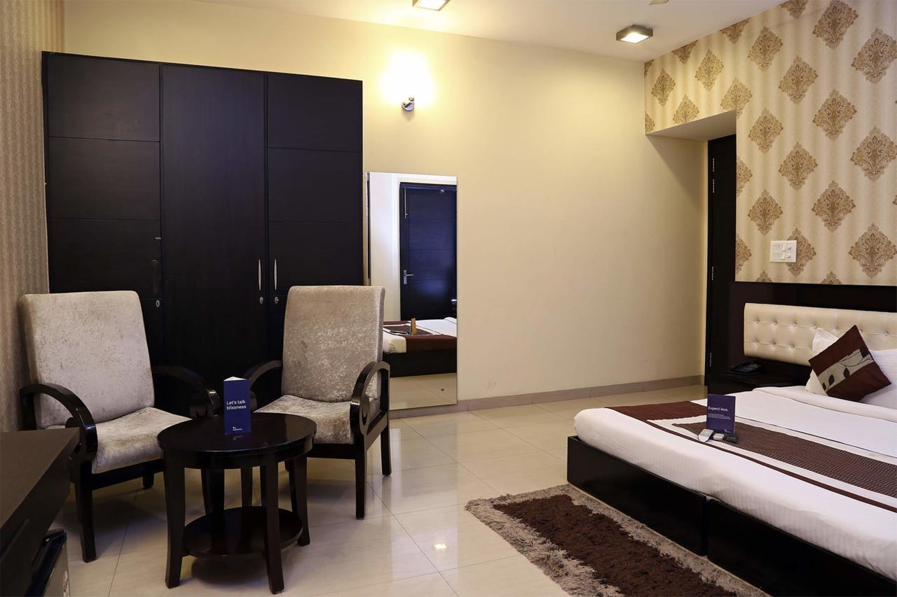 Fabhotel Signature Cyber Park Delhi Kültér fotó