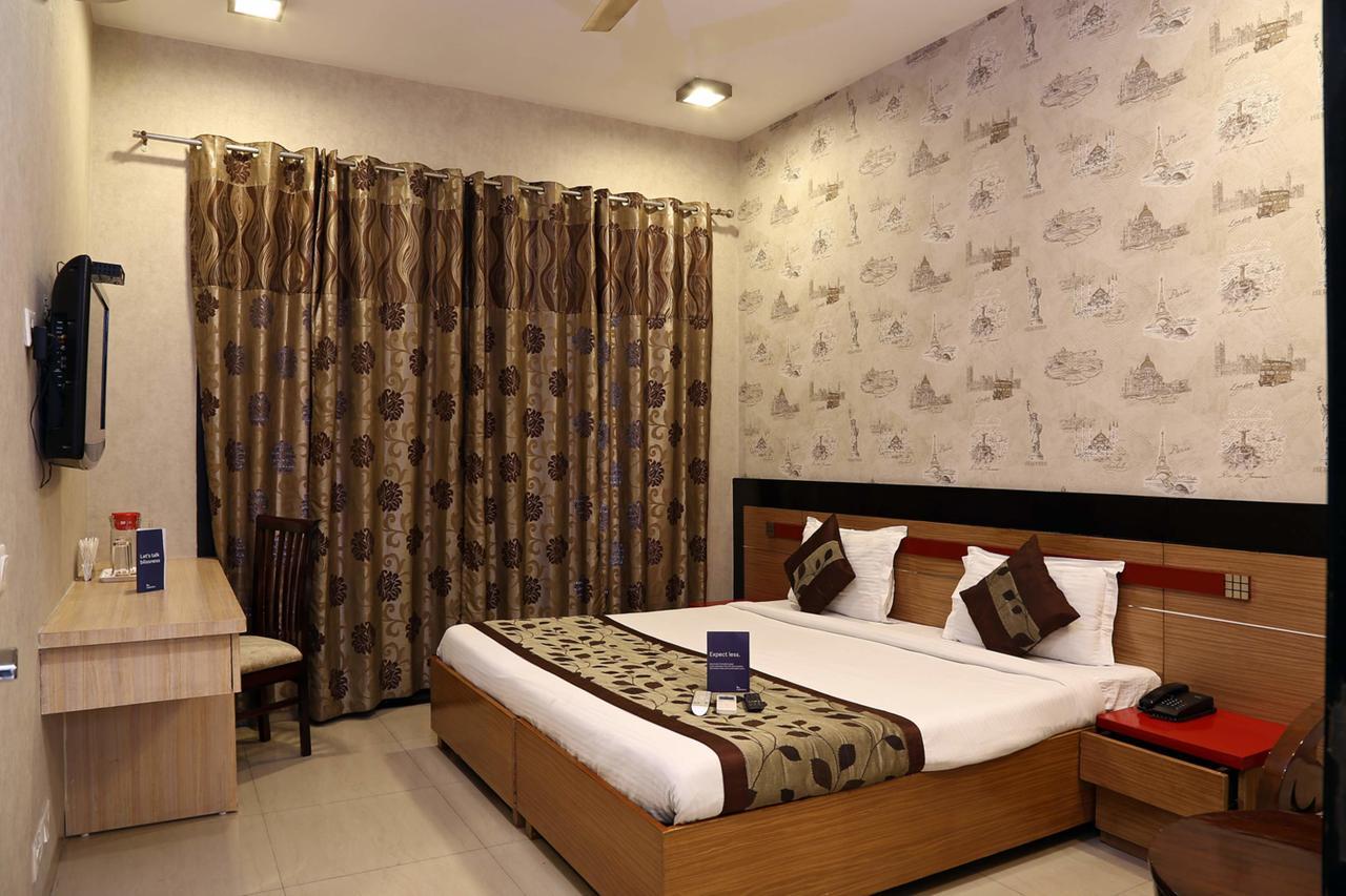 Fabhotel Signature Cyber Park Delhi Kültér fotó