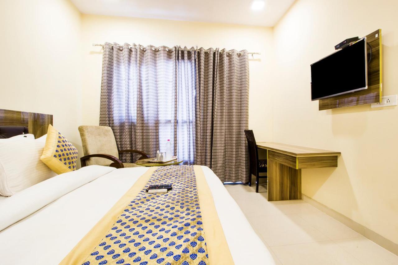 Fabhotel Signature Cyber Park Delhi Kültér fotó